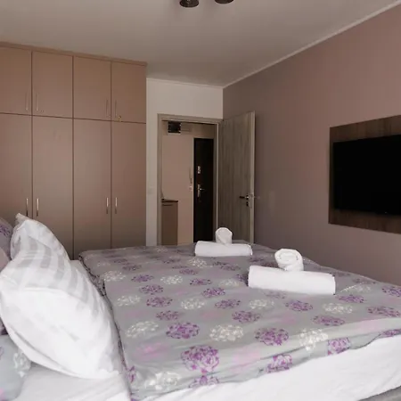 Villa Bauhaus Wellness Apartman Siófok Exterior foto