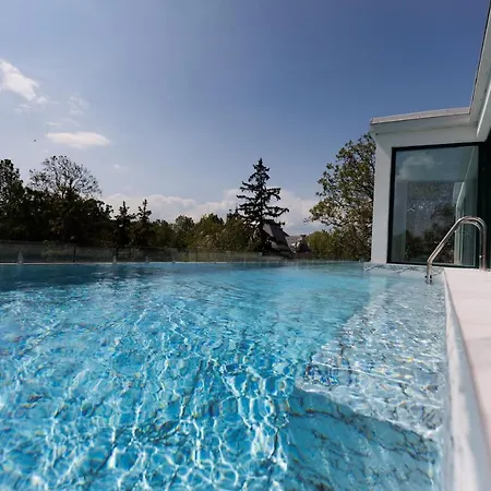 Villa Bauhaus Wellness Apartman Siófok Exterior foto