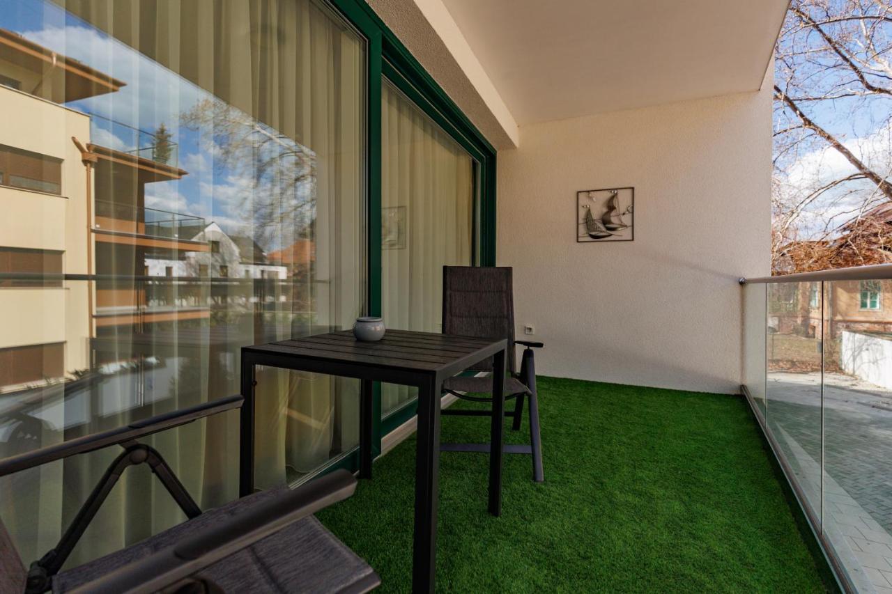 Bauhaus Wellness Apartamento Siófok